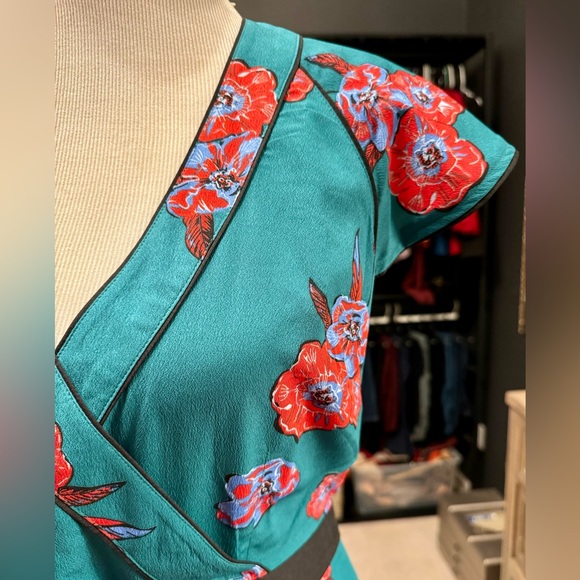 Faux wrap print dress; side zip - Picture 3 of 3